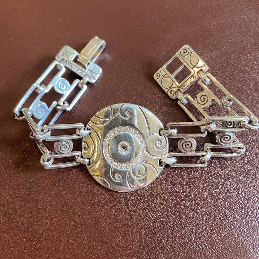 Brighton Silver Bracelet with Crystal Design NWOT 7 1/4”